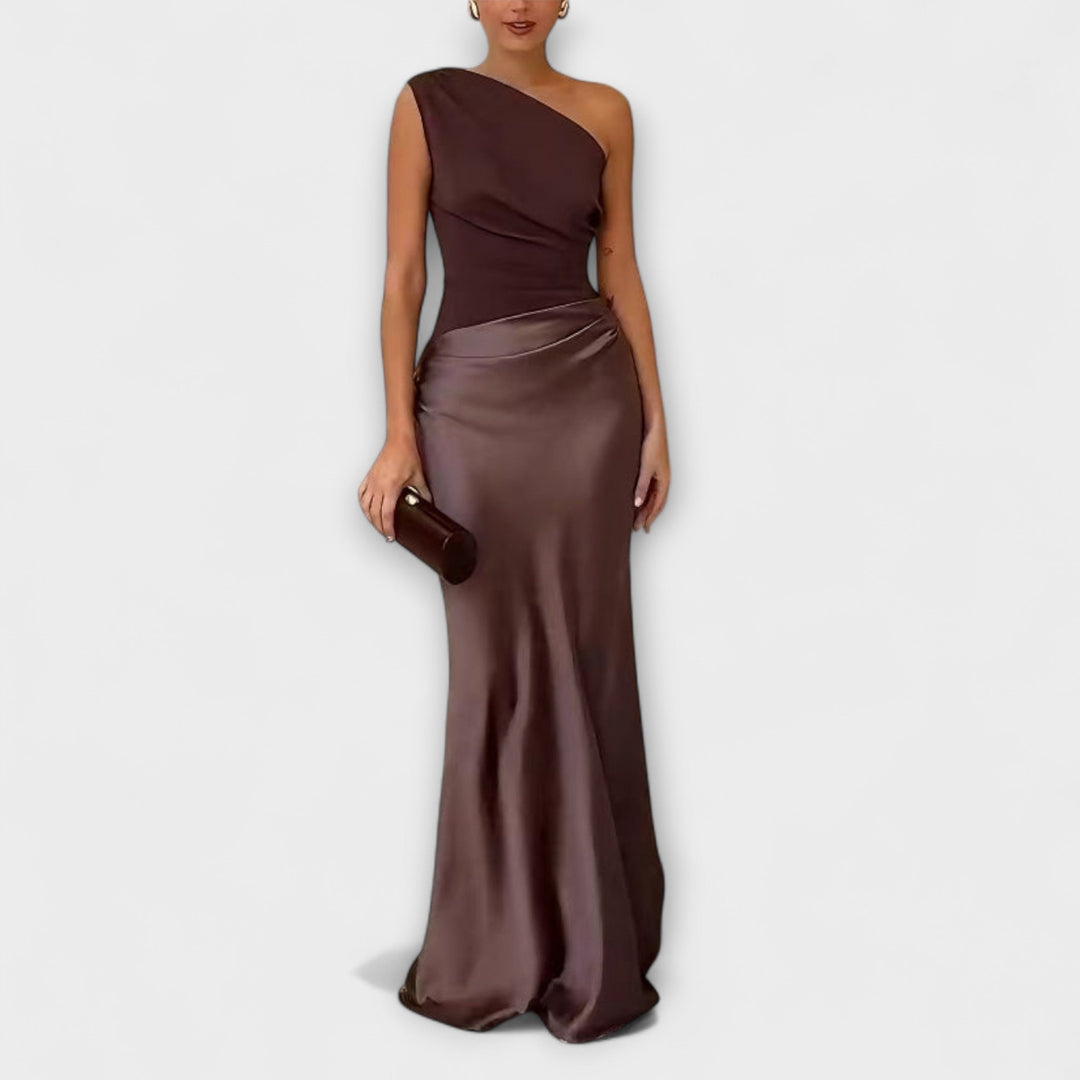 Nova | Elegancka sukienka maxi na jedno ramię